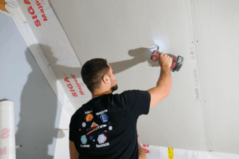 maison autonome en énergie isolation