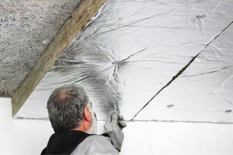 pose d'isolant plafond planchers bas