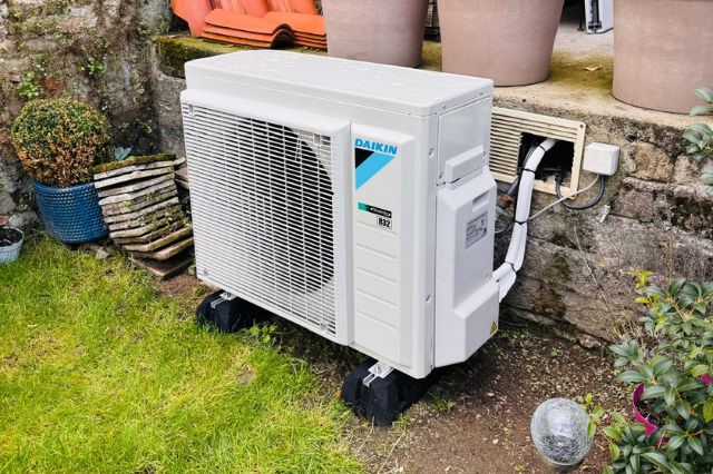 PAC air-eau ou air-air bloc extérieur